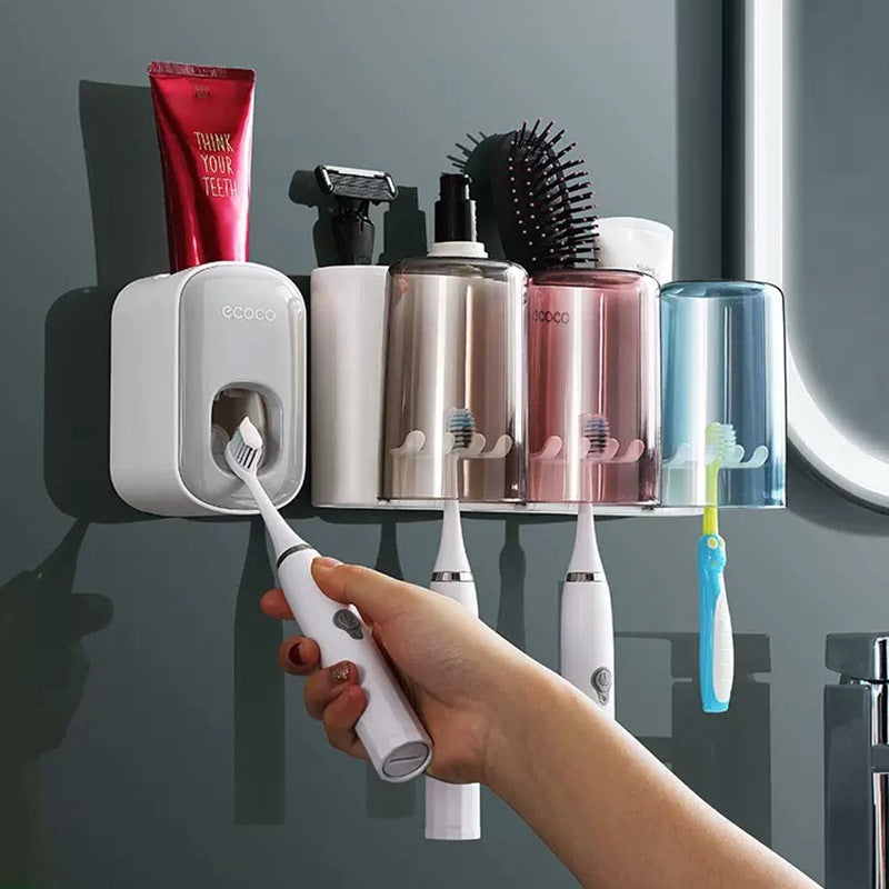 Wandmontierter Zahnbürstenhalter für das Badezimmer, ohne Bohren, Zahnpasta- und Zahnbürsten-Aufbewahrungsregal, transparentes Mundspülbecher- und Zahnputzbecher-Set
