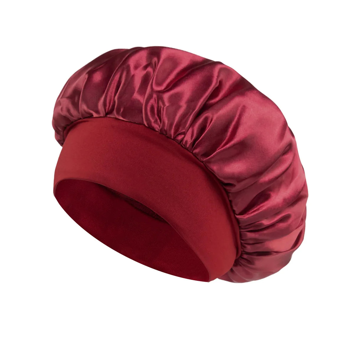 Weiche, seidengefütterte Haube aus Satin